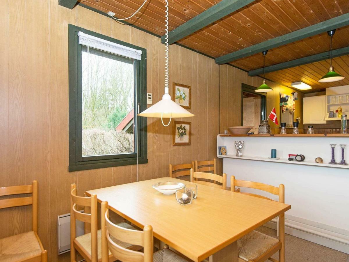 Holiday Home Toftlund XV Rum bild